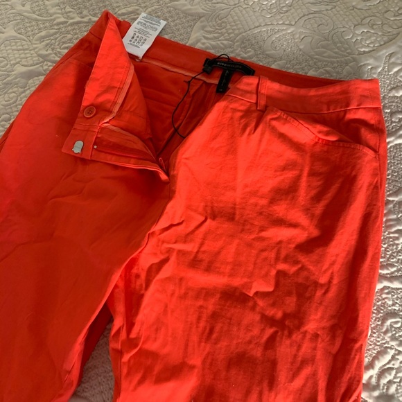 Bcbg Maxazria Size 08 Red Pant Never worn - Picture 2 of 7